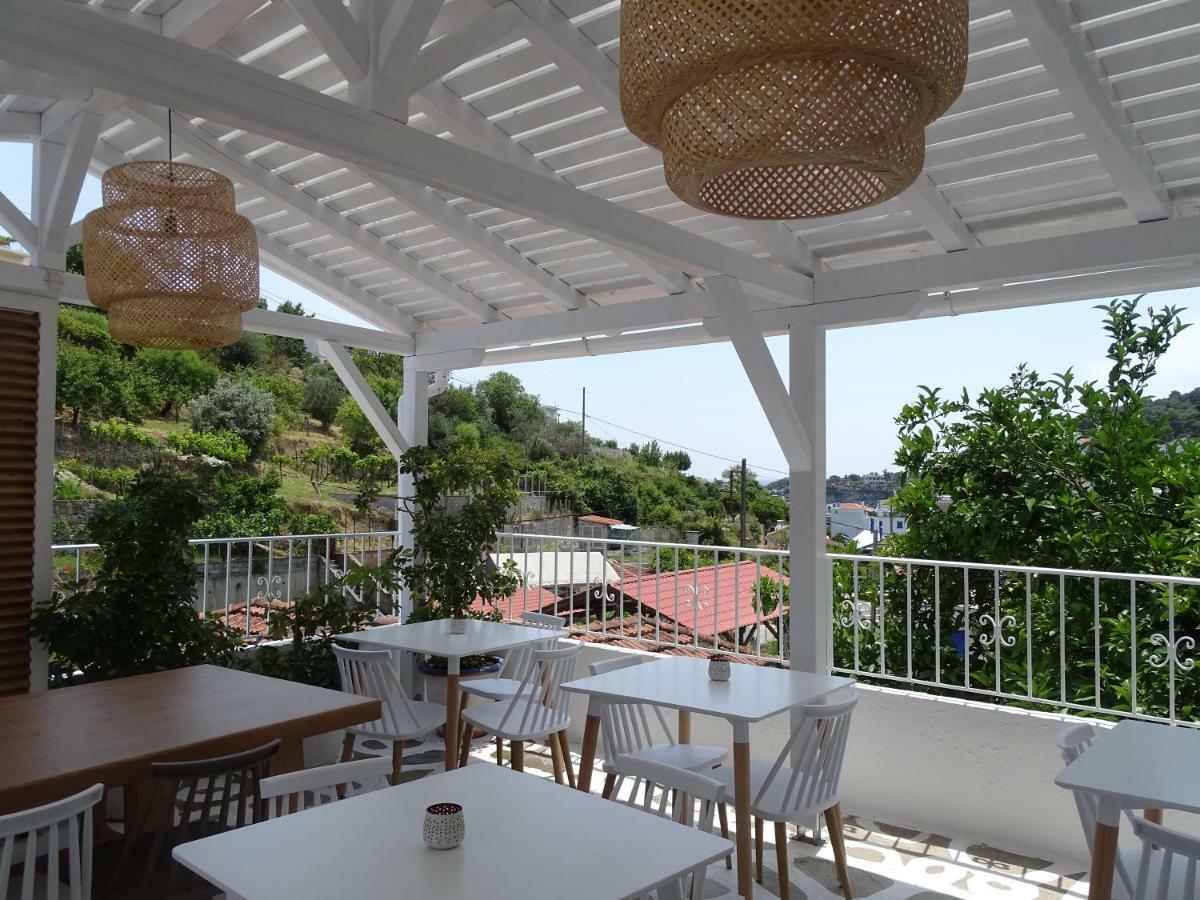 Galini Hellenic Hospitality Aparthotel Patitiri  Exterior photo